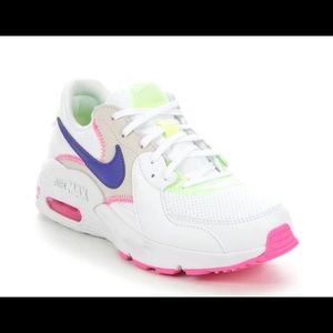 WOMEN'S NIKE AIR MAX EXCEE SNEAKERS
